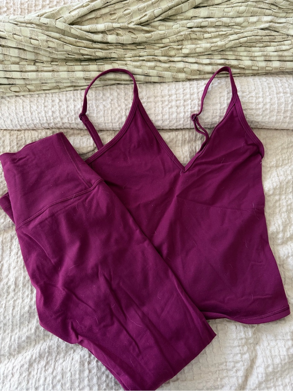 Aritzia Golden Twinberry Red Leggings and Cami. Leggings-size 4. Top- M.